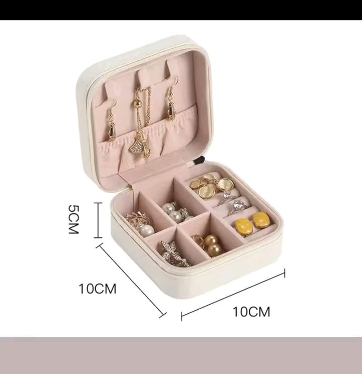 Portable mini Jewelry box travel organizer